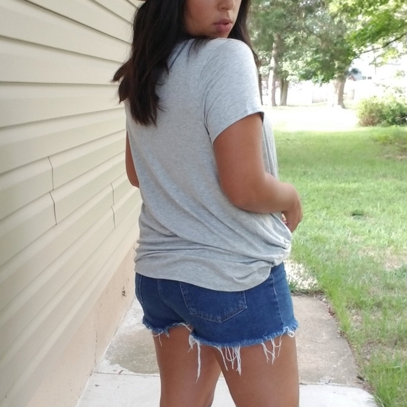 FORGET ME KNOT GRAY TEE SHIRT TOP - Picture 12 of 15